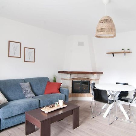 Arroyo Bates Jaca Apartment ภายนอก รูปภาพ